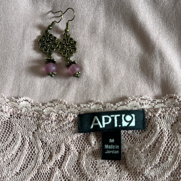 Apt. 9 Lace Top and Cami. Mauve or Rose Colored. Size Medium. - Picture 10 of 11